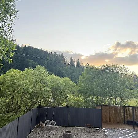 садиба-сойми Mizhhirya (Transcarpathia)