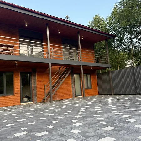 садиба-сойми * Mizhhirya (Transcarpathia)