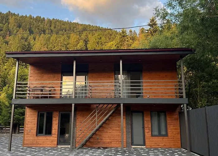 Tatil Evi садиба-сойми Mizhhirya (Transcarpathia)