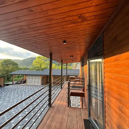 садиба-сойми Feriehus Mizhhirya (Transcarpathia)